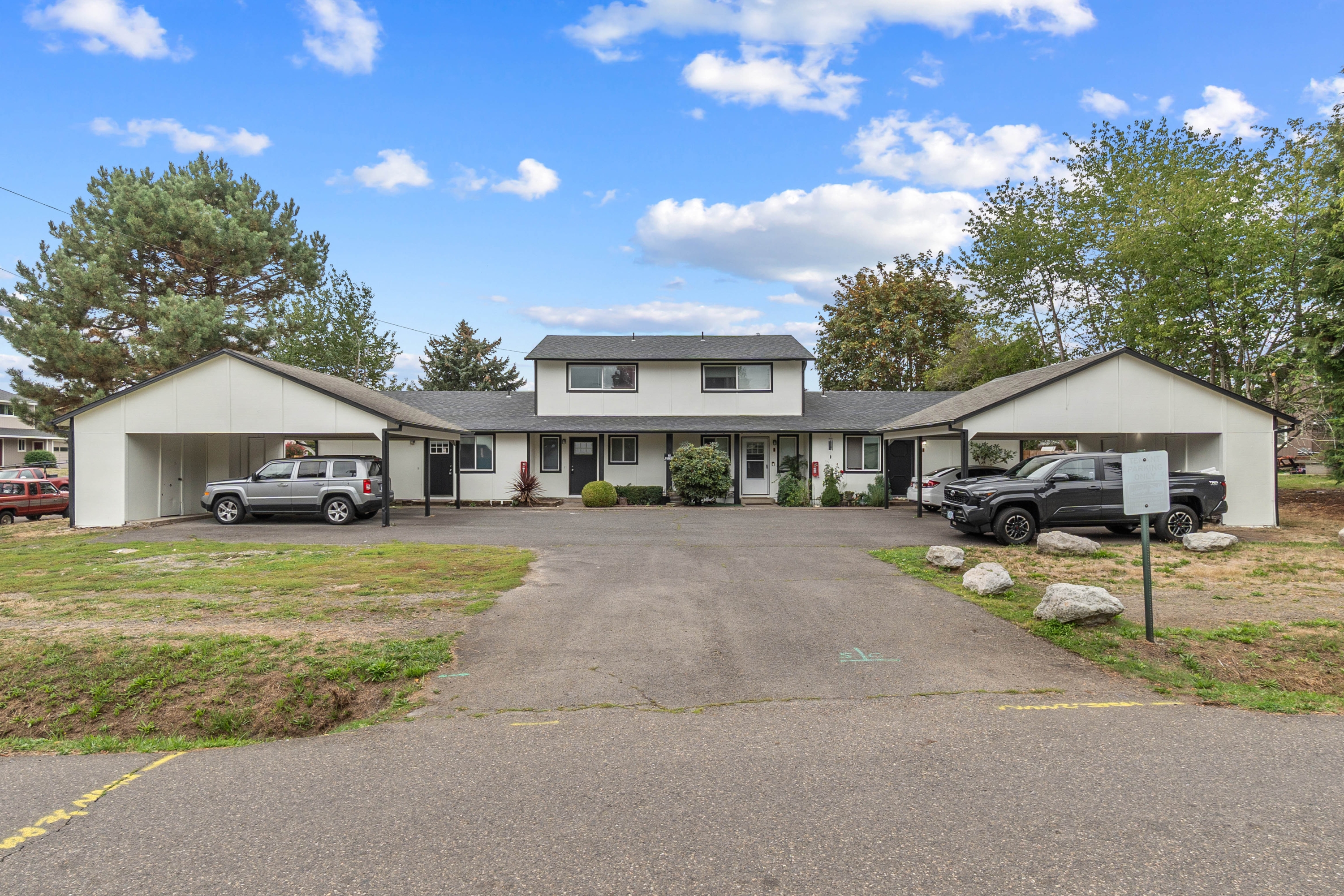 325 North 29th Avenue - B