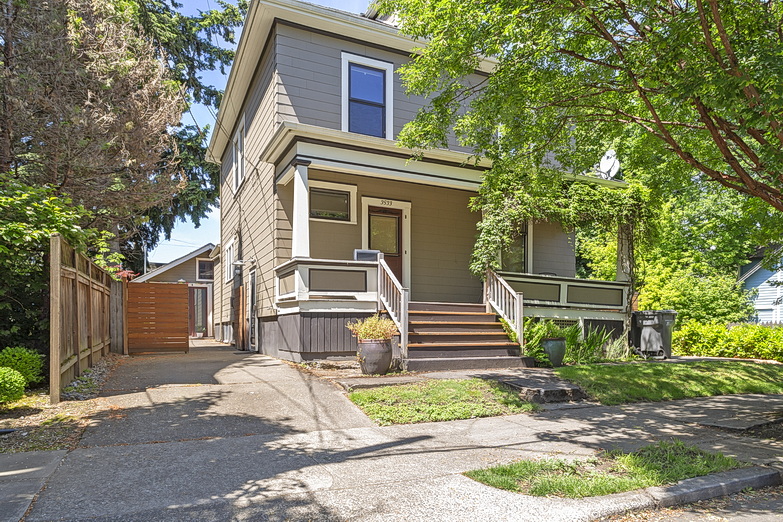 3533 Northeast Grand Avenue - 1